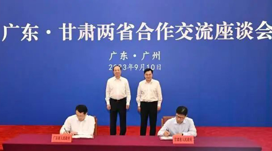 XPJ储能在甘肃重点产业招商会上签约，省委书记胡昌升见证