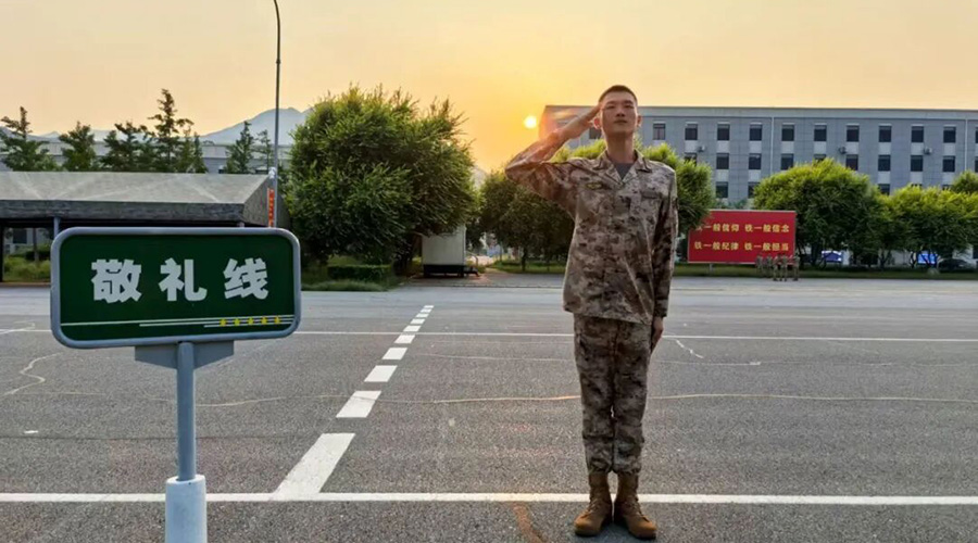 阅兵背后的故事：用军人底色书写“星榜样”风采